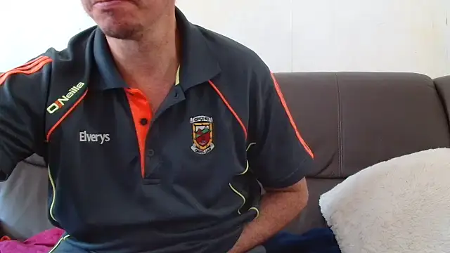 cloupefun online show from October 2025 11:42:02 AM