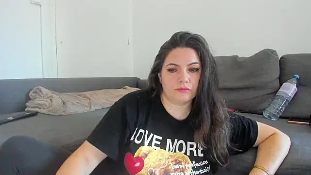 Snapshot of Squirtlady38 chatting on July 2026 10:19:02 AM Squirtlady38 online show from July 2026 10:19:02 AM