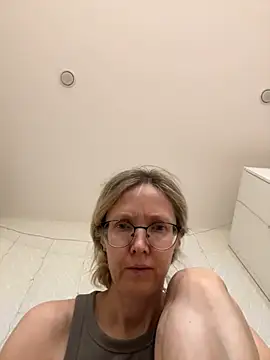 angelmommu online show from February 2026 09:16:02 AM