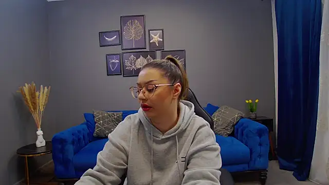 Snapshot of Katewalker_ chatting on December 2024 05:09:01 PM Katewalker online show from December 2024 05:09:01 PM