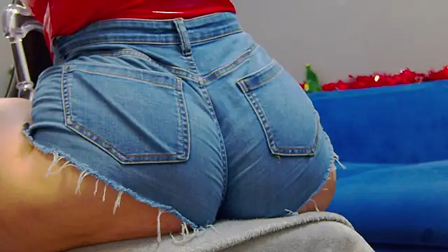 Snapshot of Katewalker_ chatting on December 2024 09:08:01 PM Katewalker online show from December 2024 09:08:01 PM