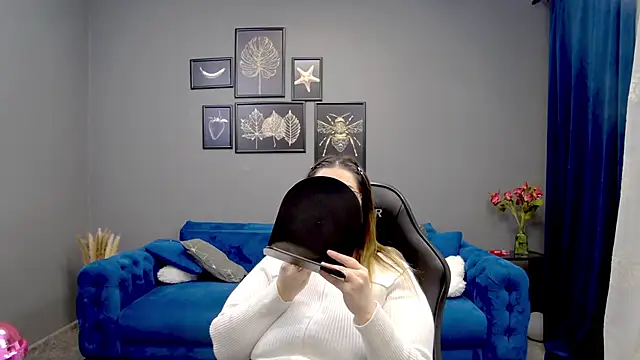 Snapshot of Katewalker_ chatting on March 2025 06:16:01 PM Katewalker online show from March 2025 06:16:01 PM