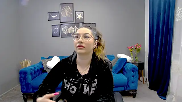 Snapshot of Katewalker_ chatting on March 2025 06:12:02 PM Katewalker online show from March 2025 06:12:02 PM