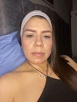 martina contreras online show from May 2026 04:07:02 AM