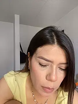 martina contreras online show from May 2026 06:02:01 PM