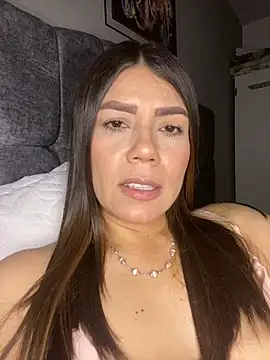 martina contreras online show from July 2026 04:06:02 AM
