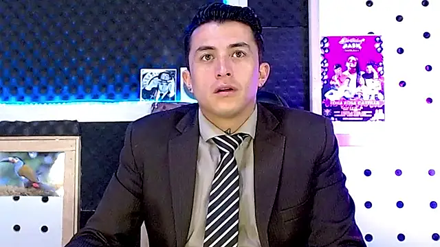 Snapshot of Darko0717 chatting on January 2025 01:57:02 PM Darko0717 online show from January 2025 01:57:02 PM