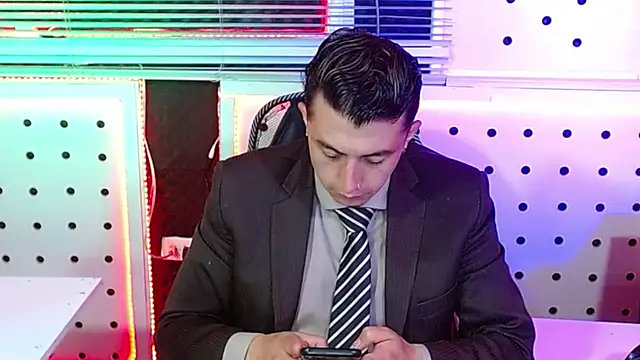 Darko0717 online show from November 2025 01:39:02 PM