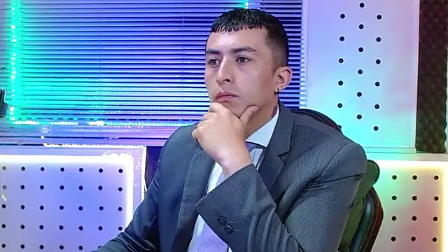 Darko0717 online show from March 2026 11:27:02 AM