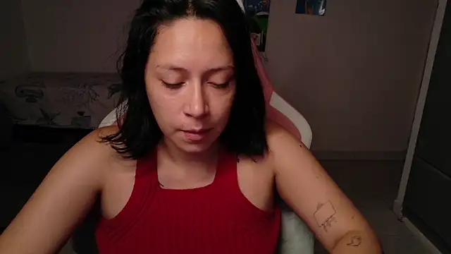 MommyMiaWs online show from June 2026 03:18:01 PM