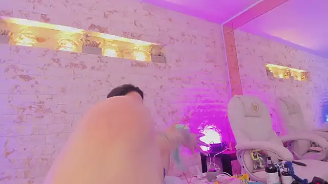 anette cooper online show from March 2025 06:43:01 AM