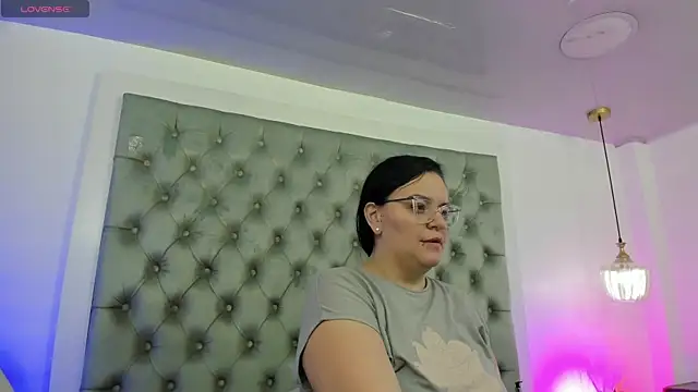 anette cooper online show from July 2026 03:32:02 AM