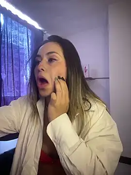 Snapshot of pamelao chatting on February 2025 05:30:02 PM pamelao online show from February 2025 05:30:02 PM