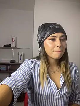 Snapshot of pamelao chatting on February 2025 11:17:02 AM pamelao online show from February 2025 11:17:02 AM