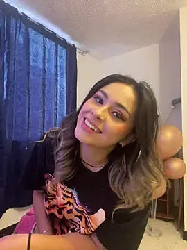 Snapshot of pamelao chatting on March 2025 12:00:01 PM pamelao online show from March 2025 12:00:01 PM