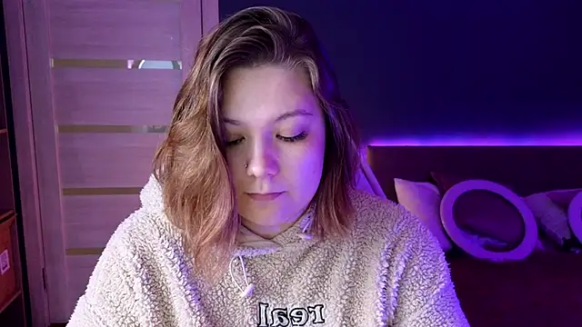 DjennaPalme online show from October 2025 02:55:01 AM