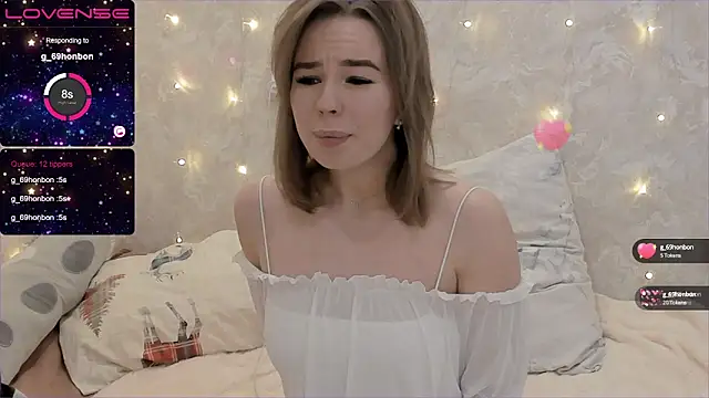 Snapshot of EvaSileZ chatting on December 2024 05:33:02 PM EvaSileZ online show from December 2024 05:33:02 PM