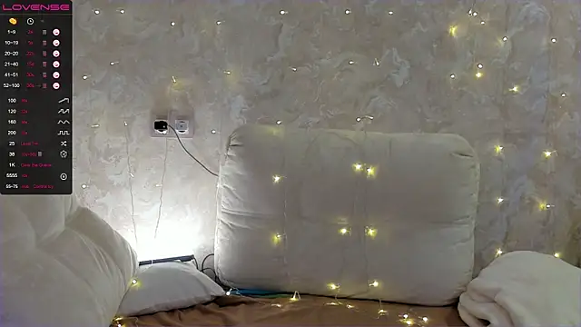 Snapshot of EvaSileZ chatting on September 2025 02:34:01 AM EvaSileZ online show from September 2025 02:34:01 AM