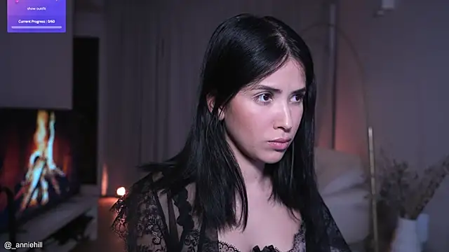 anniehillofficial online show from October 2025 09:01:01 PM