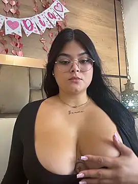 im mou  online show from February 2026 12:44:02 PM