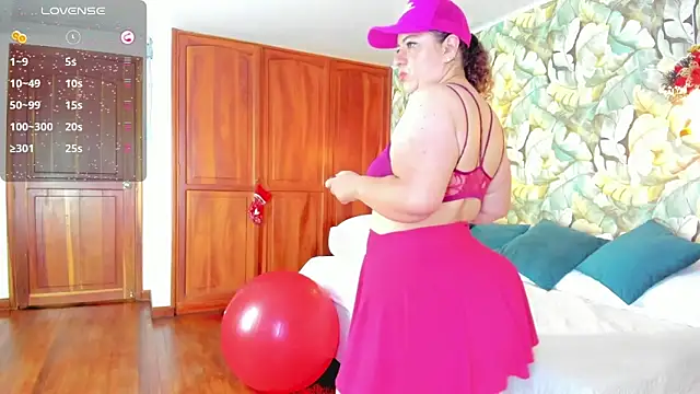 PamelaRizzoo online show from December 2024 03:20:02 PM