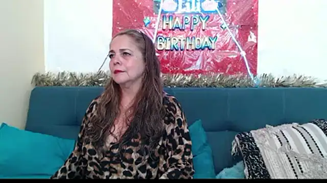 liliimilf online show from November 2025 05:15:01 PM