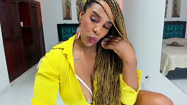 TAYLORR778 online show from February 2025 12:56:01 PM