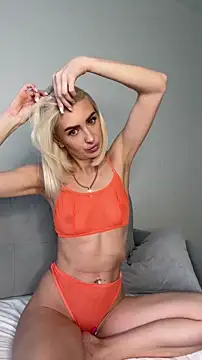 Mia Roxie online show from March 2026 03:21:01 AM