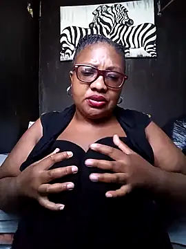 YELLOW BONE online show from February 2025 08:42:02 AM