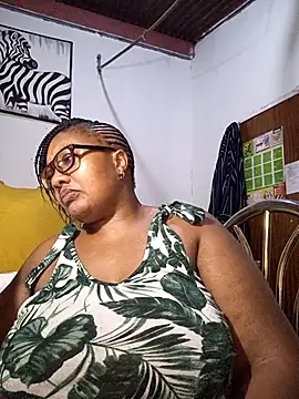 YELLOW BONE online show from February 2026 10:35:02 PM