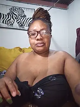 YELLOW BONE online show from May 2026 09:21:01 PM