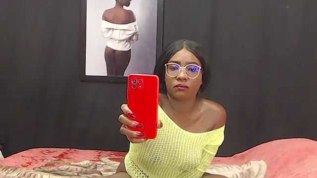 lia thomsonn online show from October 2025 03:29:01 AM