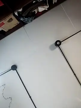 alicce moon  online show from March 2026 02:22:02 PM