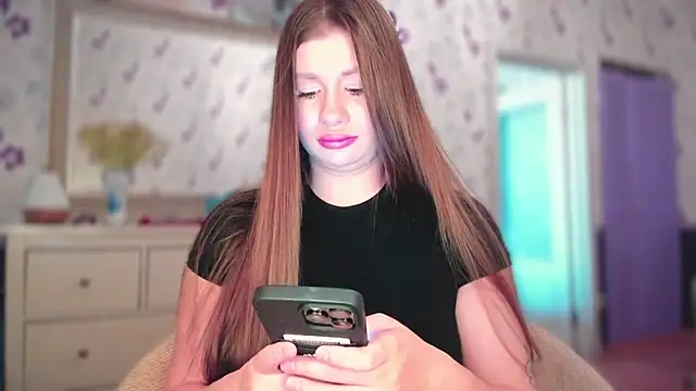 JuicyHelenX online show from September 2025 11:24:01 AM