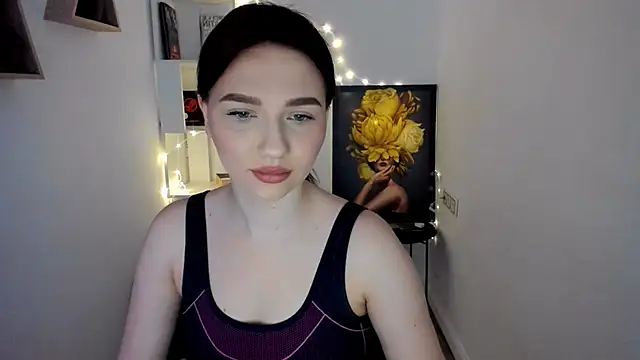 GracefulLook online show from March 2025 03:19:01 AM