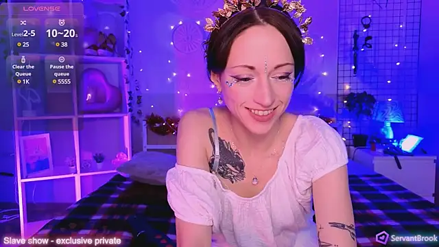 Snapshot of ServantBrook chatting on December 2024 04:53:02 AM ServantBrook online show from December 2024 04:53:02 AM