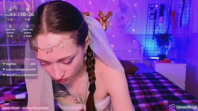 Snapshot of ServantBrook chatting on February 2025 11:01:02 AM ServantBrook online show from February 2025 11:01:02 AM