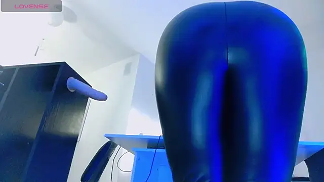 Snapshot of wickedxqueen chatting on April 2026 07:59:02 PM wickedxqueen online show from April 2026 07:59:02 PM