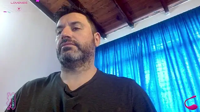 Snapshot of rodrher81 chatting on April 2026 03:14:02 PM rodrher81 online show from April 2026 03:14:02 PM