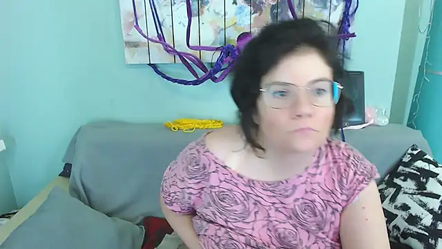 EverlyRays online show from December 2024 09:44:02 PM