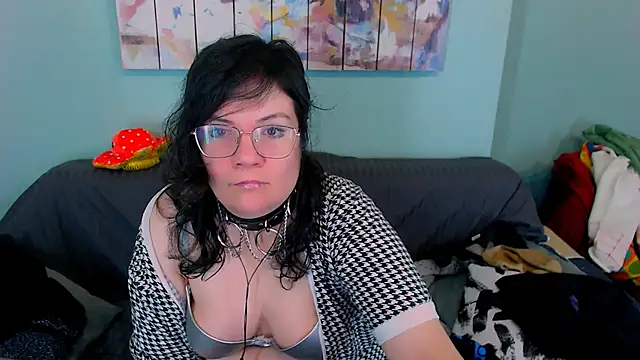 EverlyRays online show from April 2026 07:06:01 AM