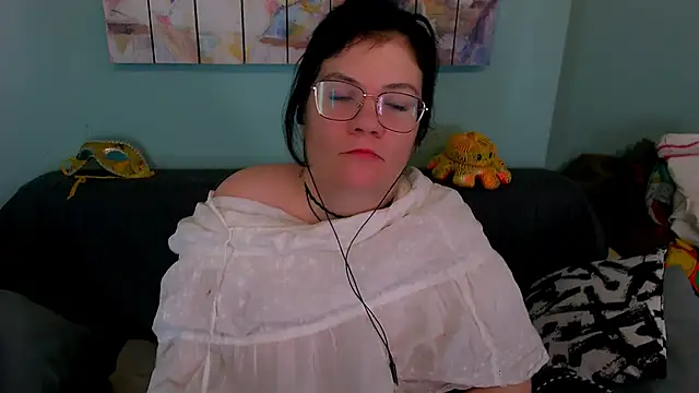 EverlyRays online show from April 2026 02:29:02 AM