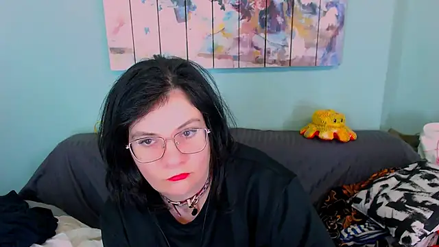 EverlyRays online show from April 2026 06:10:01 PM