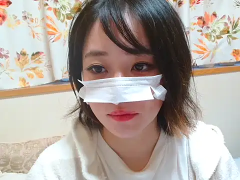 Snapshot of liliyRiSAcha-n chatting on October 2025 07:20:02 AM liliyRiSAcha-n online show from October 2025 07:20:02 AM