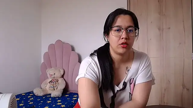 Snapshot of lady_hot2xx chatting on August 2026 04:53:02 PM lady hot2xx online show from August 2026 04:53:02 PM