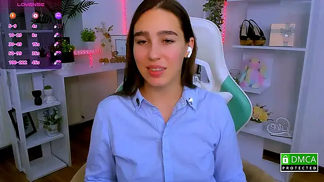  Eliizabeth  online show from November 2025 10:14:01 PM