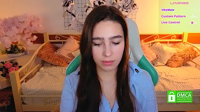  Eliizabeth  online show from February 2026 10:50:02 PM