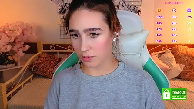  Eliizabeth  online show from February 2026 09:47:02 PM