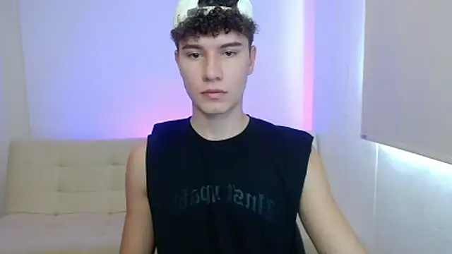 adrian morelly online show from May 2026 08:03:02 PM