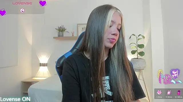 nataly rodri online show from April 2026 02:04:02 AM